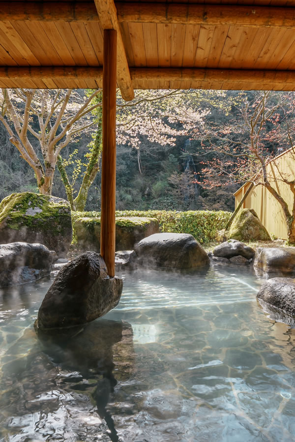 なごみ湯宿かなぎ